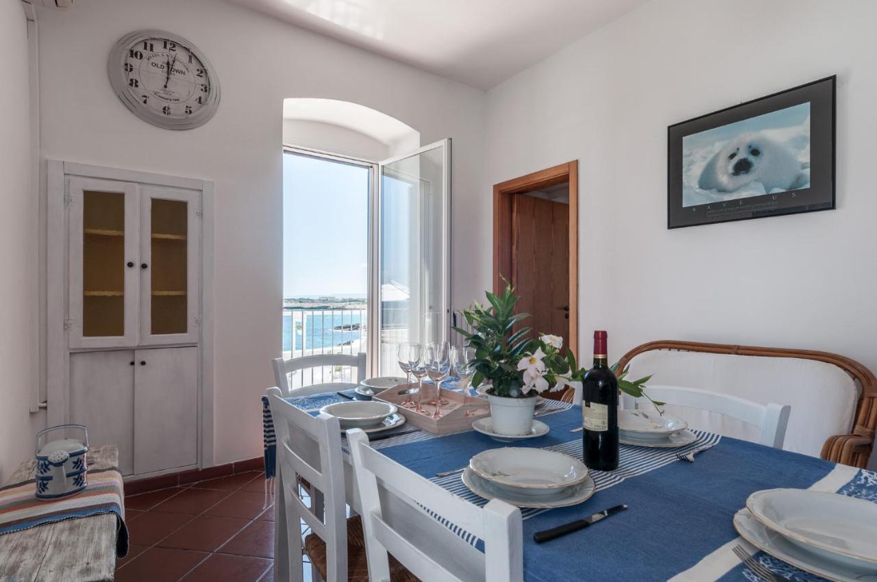 Helloapulia - Sea View Terrace Conchiglia Apartment Монополи Екстериор снимка